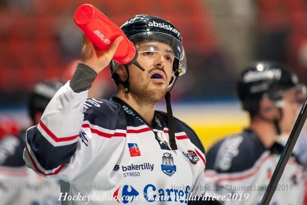 Grenoble  5 - 4 Angers 