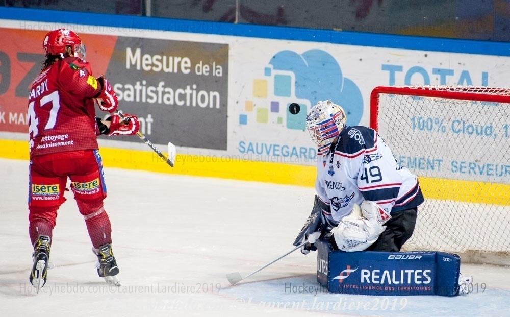 Grenoble  5 - 4 Angers 