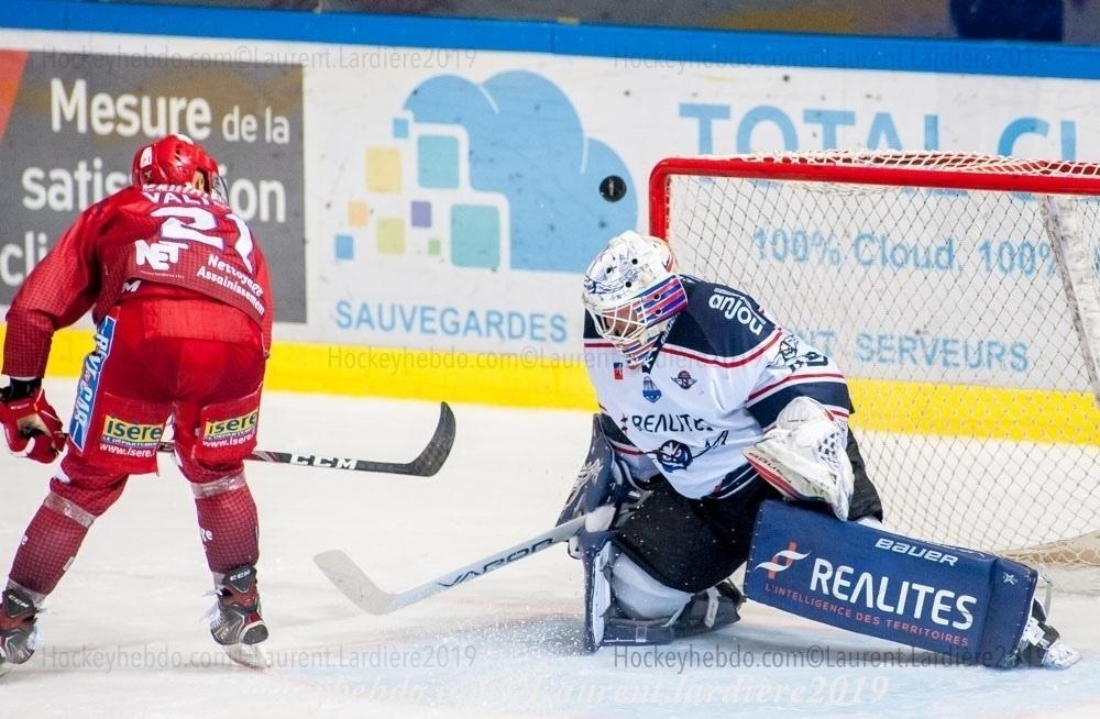 Grenoble  5 - 4 Angers 