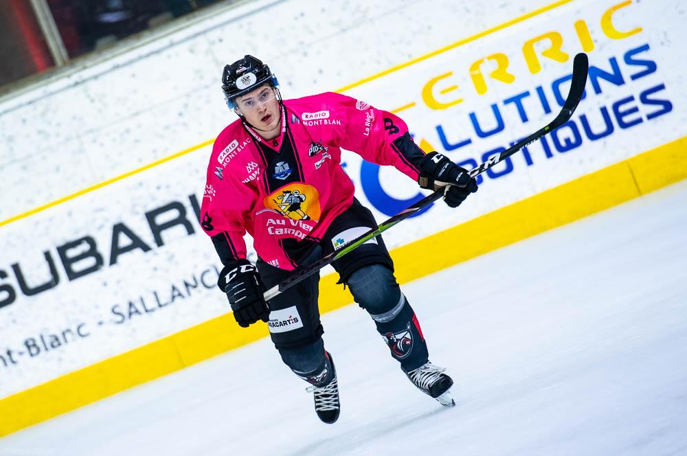 Chamonix  3 - 6 Grenoble 