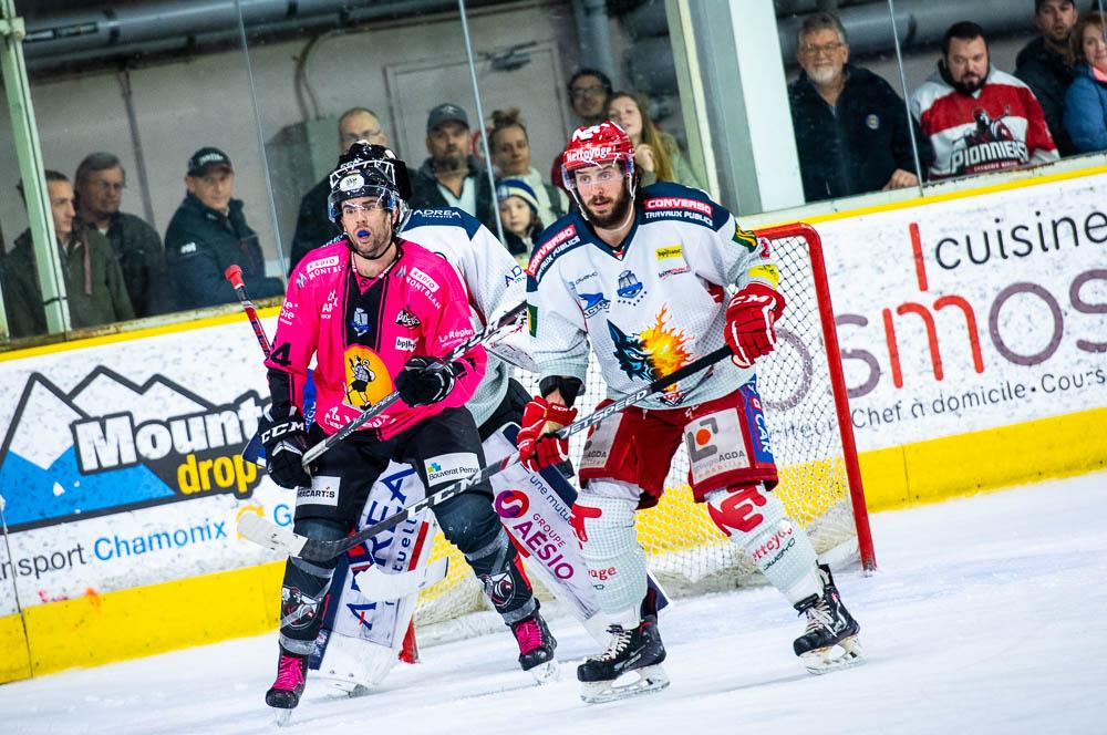 Chamonix  3 - 6 Grenoble 