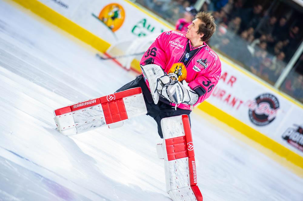 Chamonix  3 - 6 Grenoble 