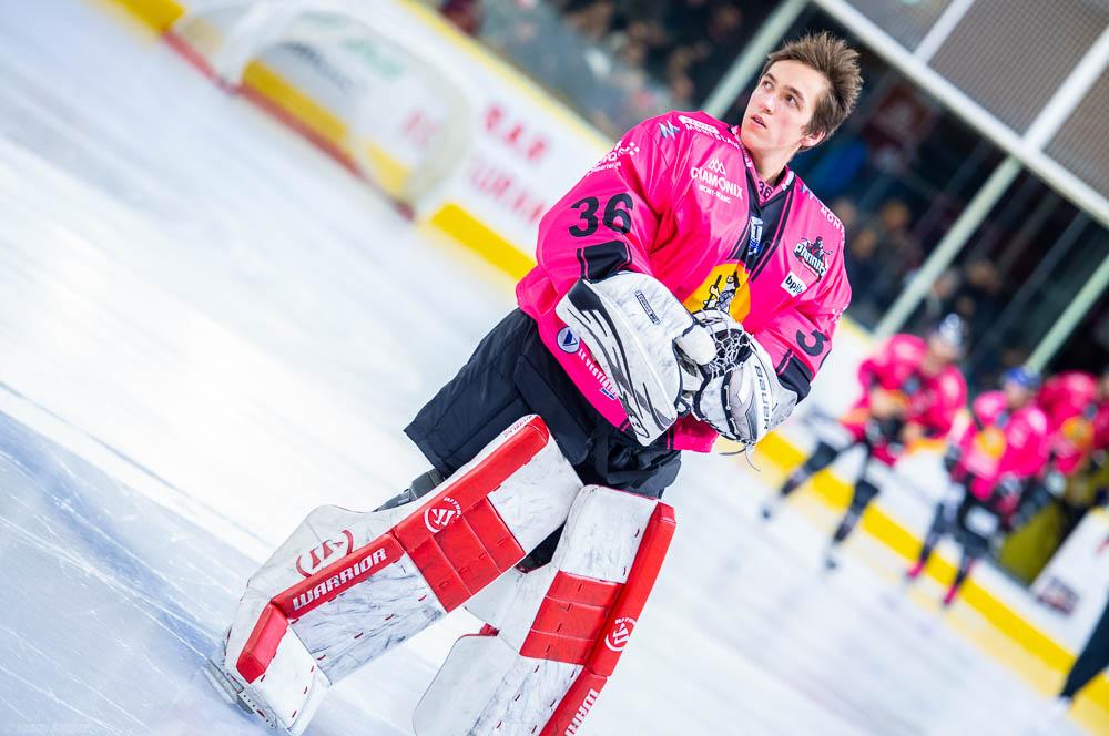 Chamonix  3 - 6 Grenoble 