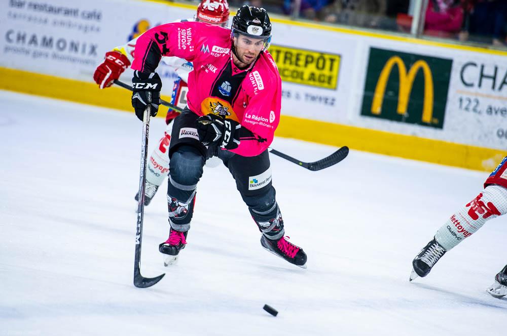 Chamonix  3 - 6 Grenoble 