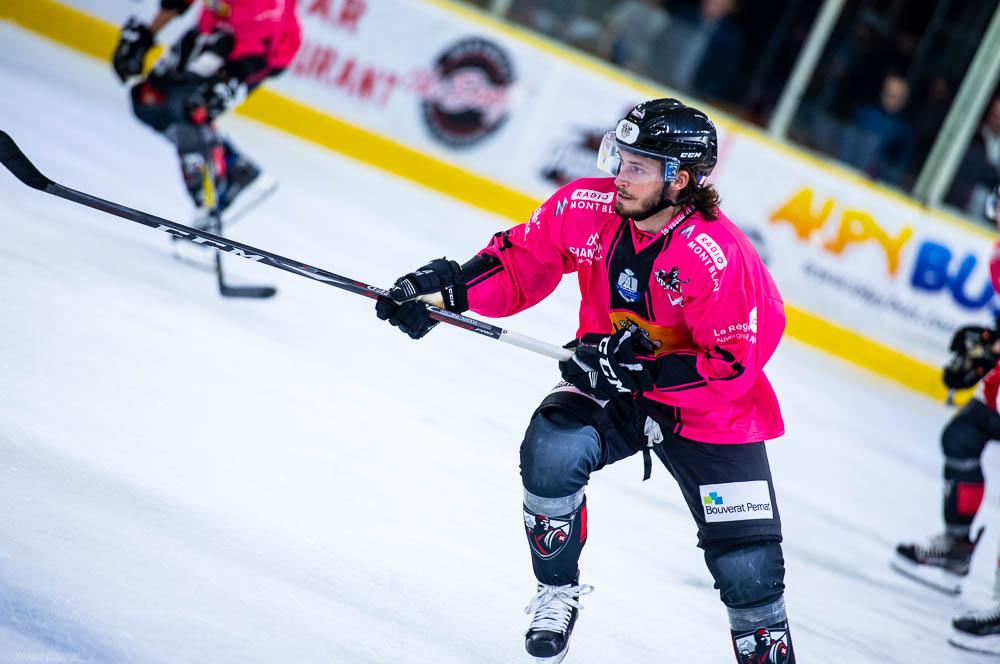 Chamonix  3 - 6 Grenoble 