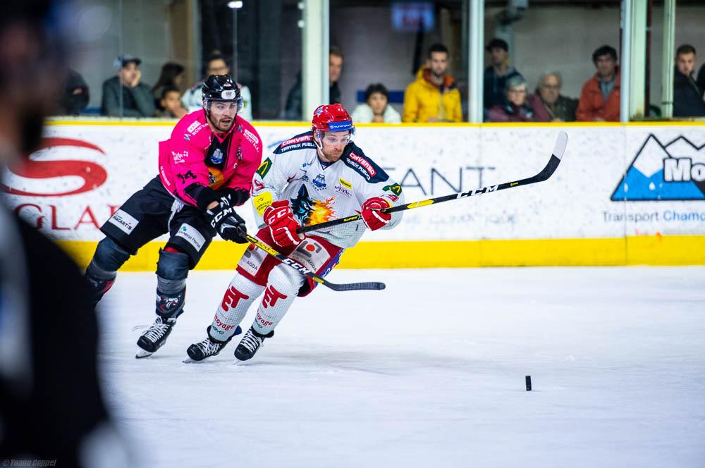 Chamonix  3 - 6 Grenoble 