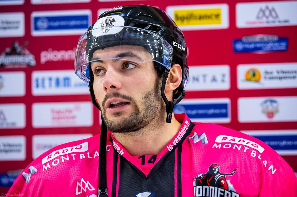 Chamonix  3 - 6 Grenoble 