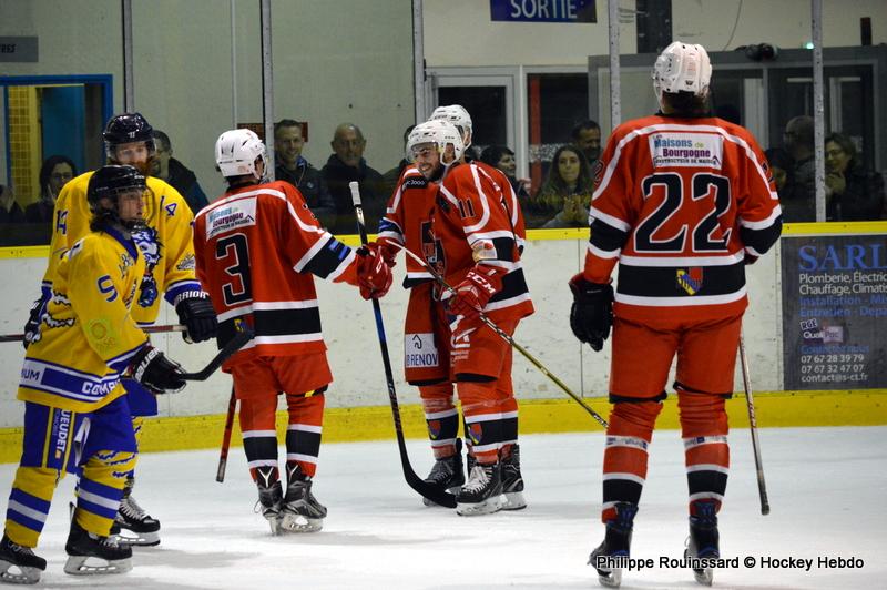 Dijon  12 - 0 Compiègne
