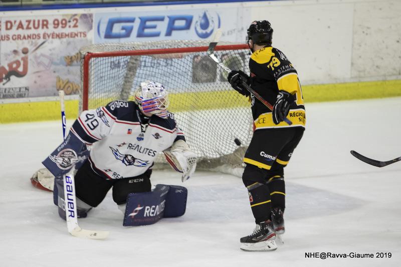 Nice 5 - 6 Angers 