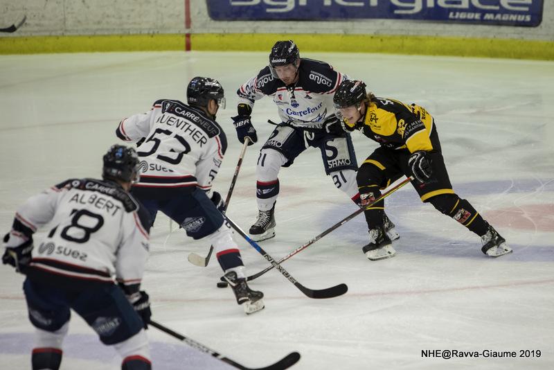 Nice 5 - 6 Angers 