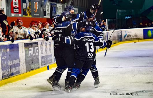 Nantes 4 - 5 Cholet 