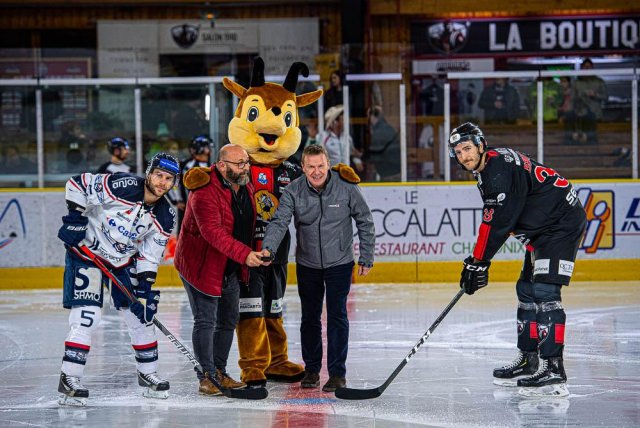Photo hockey match Chamonix  - Angers  le 19/11/2019