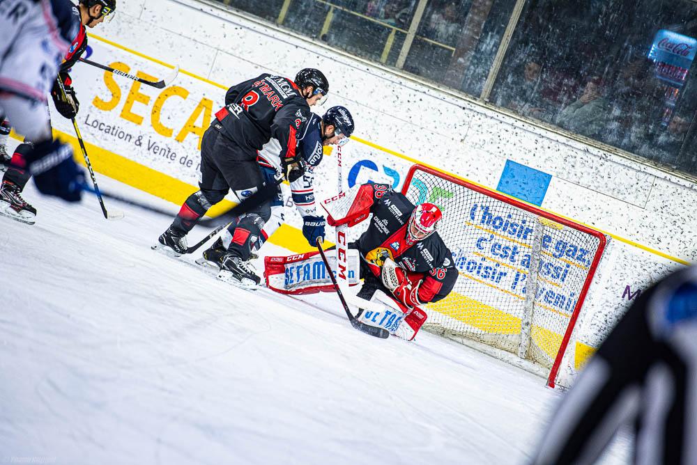 Chamonix  6 - 3 Angers 
