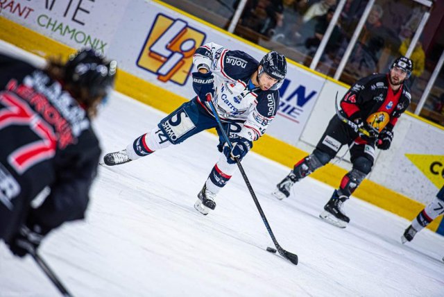 Photo hockey match Chamonix  - Angers  le 19/11/2019