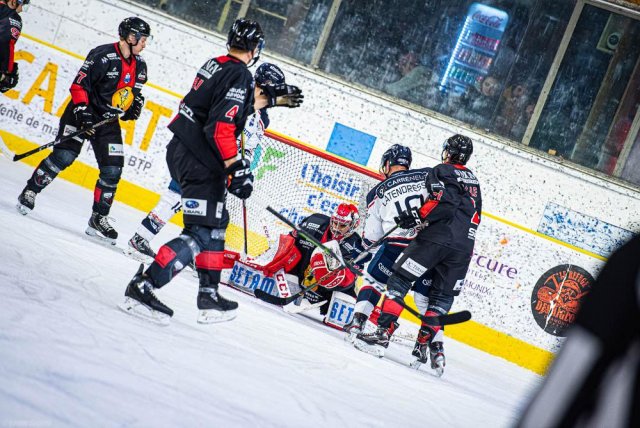 Photo hockey match Chamonix  - Angers  le 19/11/2019