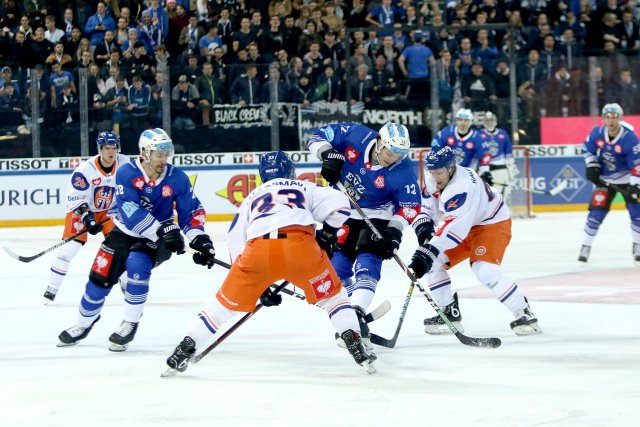 Photo hockey match Zug - Tampere le 19/11/2019
