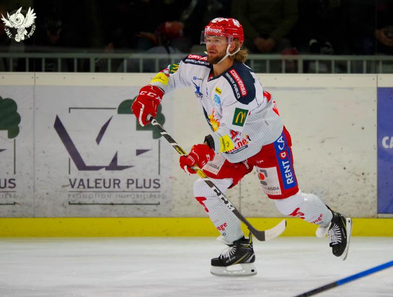 Anglet 2 - 3 Grenoble 