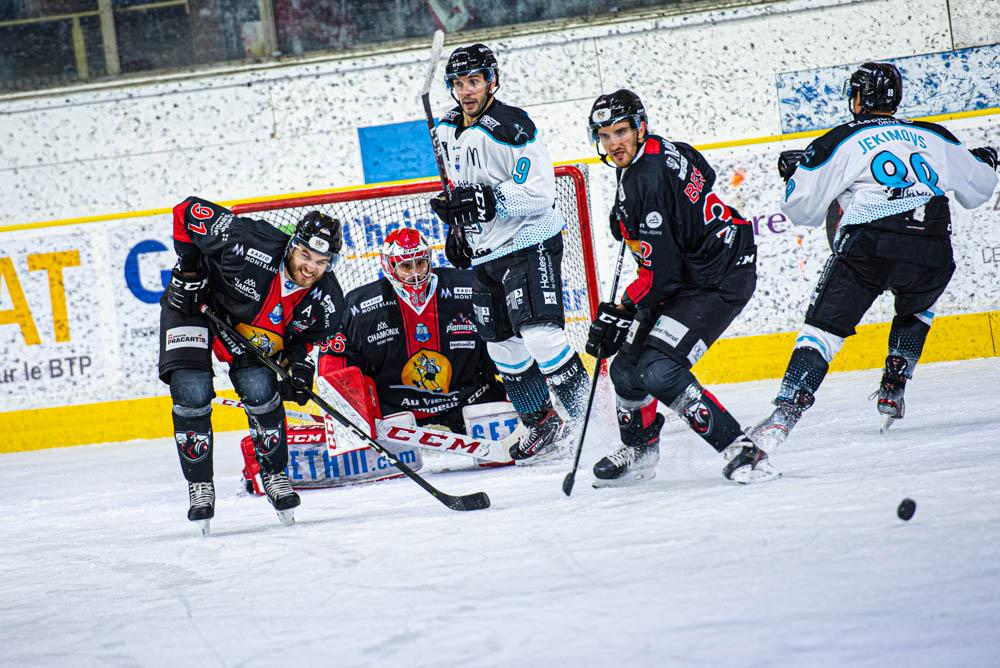 Chamonix  4 - 3 Gap 