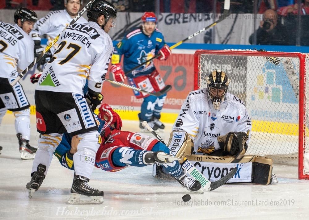 Grenoble  6 - 1 Rouen