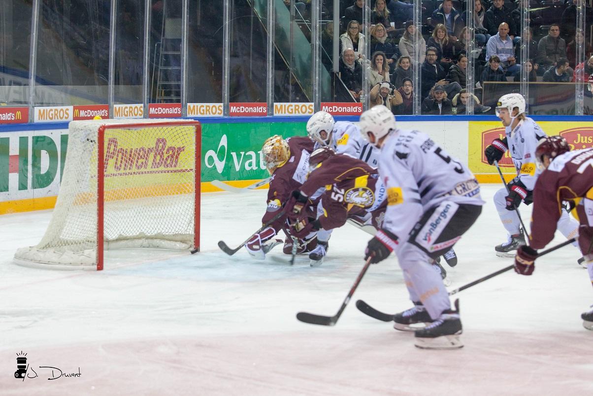 Genève 3 - 4 Fribourg