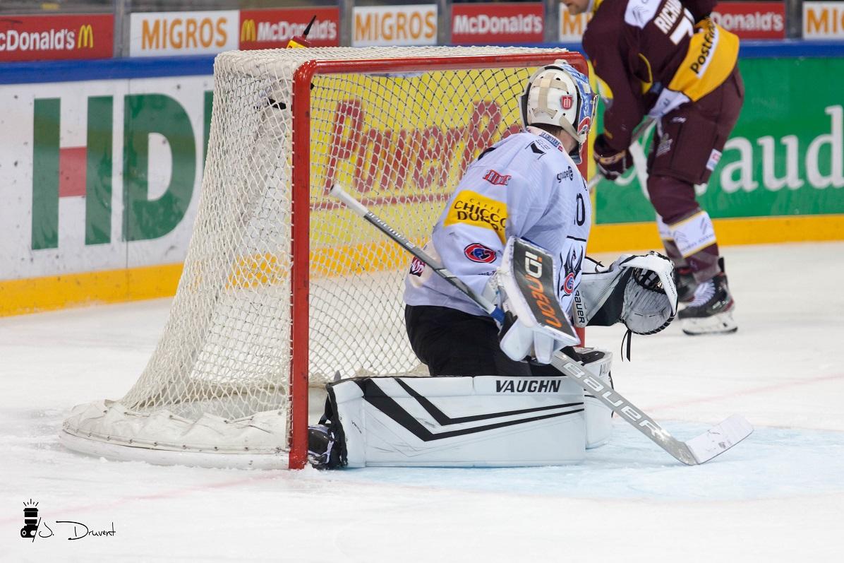 Genève 3 - 4 Fribourg