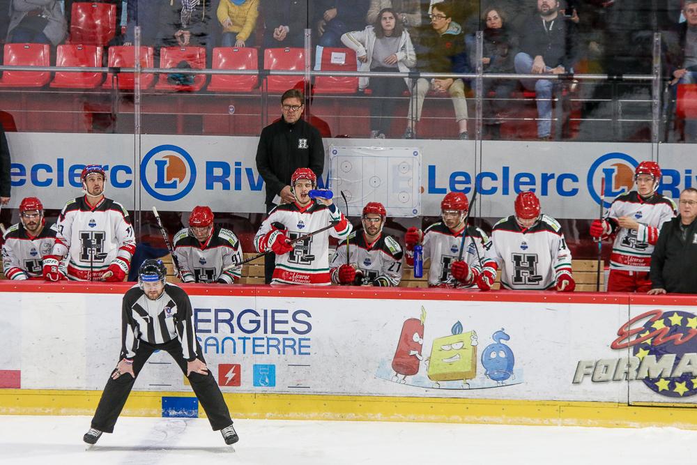 Amiens  8 - 2 Anglet