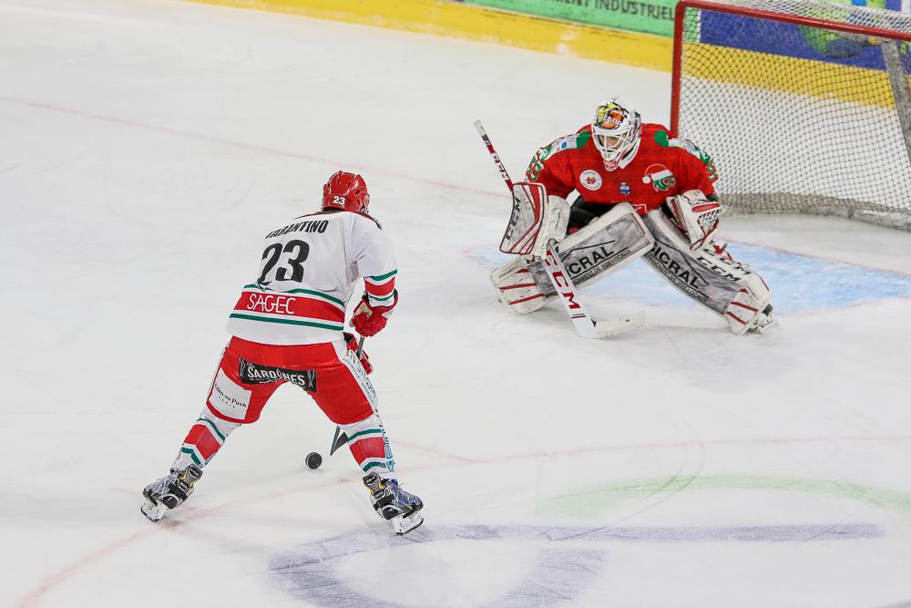 Amiens  8 - 2 Anglet