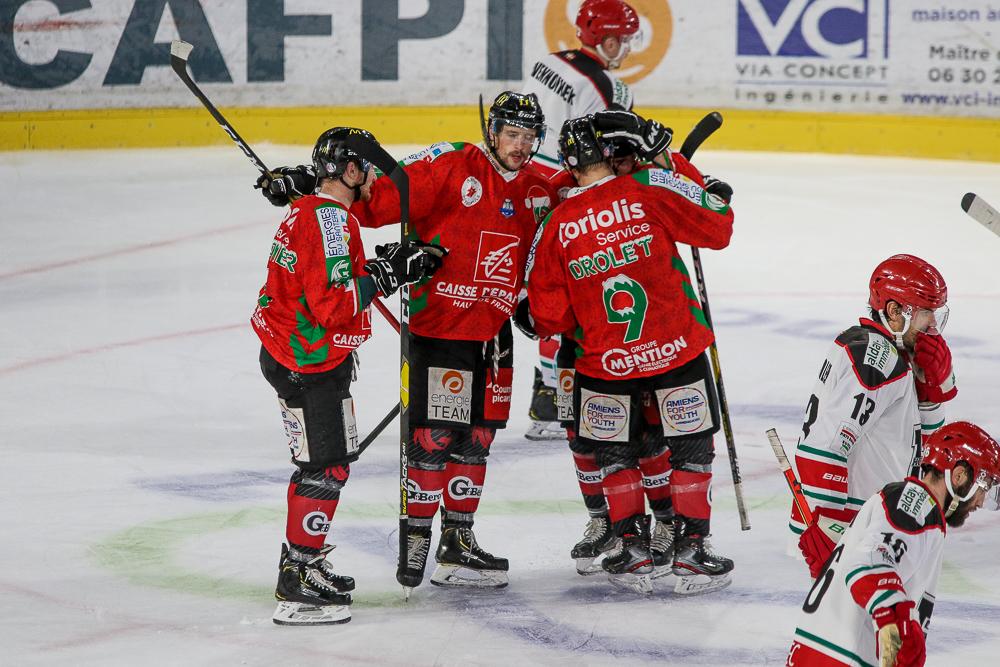 Amiens  8 - 2 Anglet