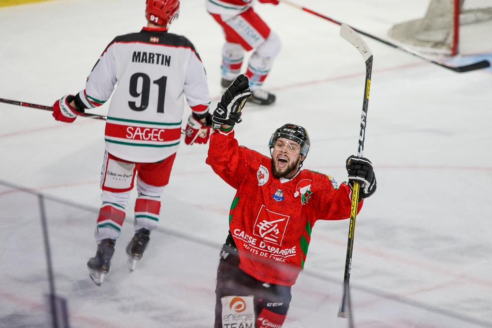 Amiens  8 - 2 Anglet