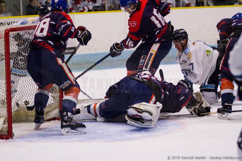 Clermont-Ferrand 5 - 4 Tours 