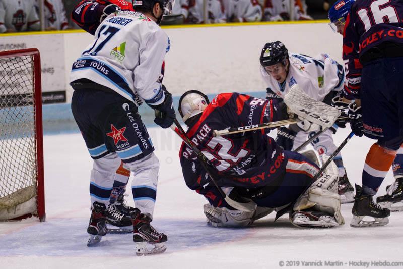 Clermont-Ferrand 5 - 4 Tours 