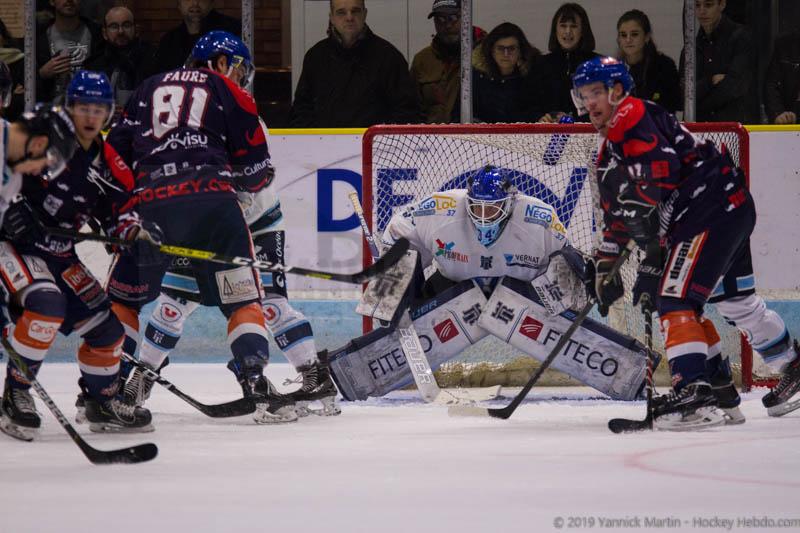 Clermont-Ferrand 5 - 4 Tours 