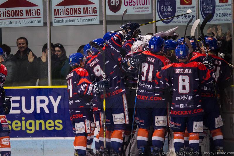 Clermont-Ferrand 5 - 4 Tours 