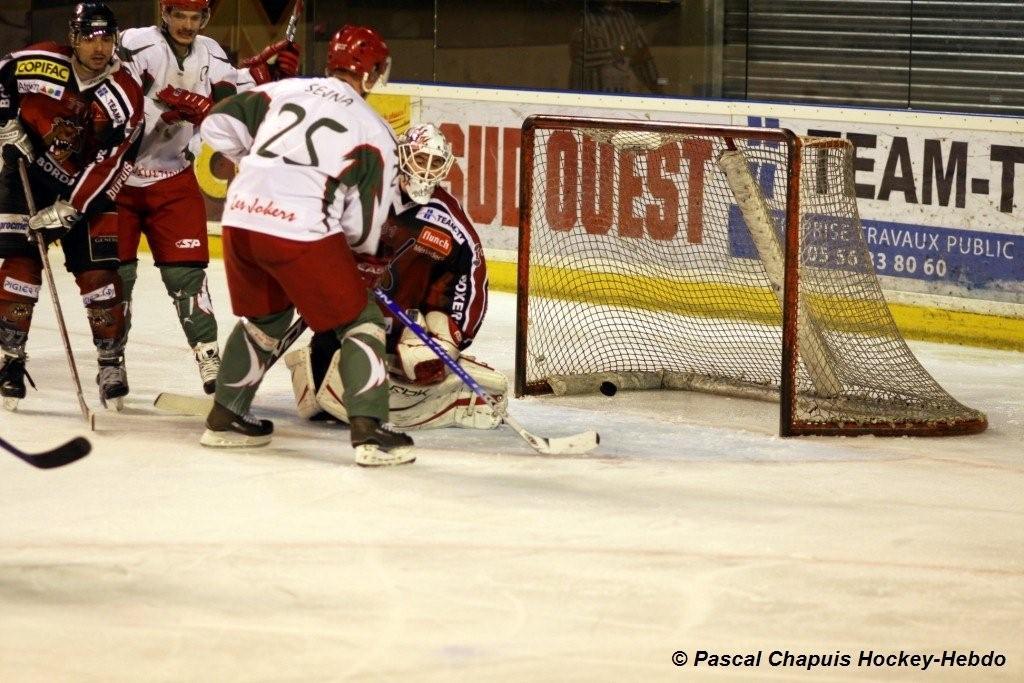 Bordeaux 3 - 4 Cergy-Pontoise