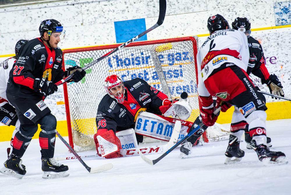 Chamonix  5 - 2 Briançon 