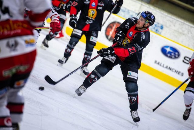 Photo hockey match Chamonix  - Briançon  le 06/12/2019