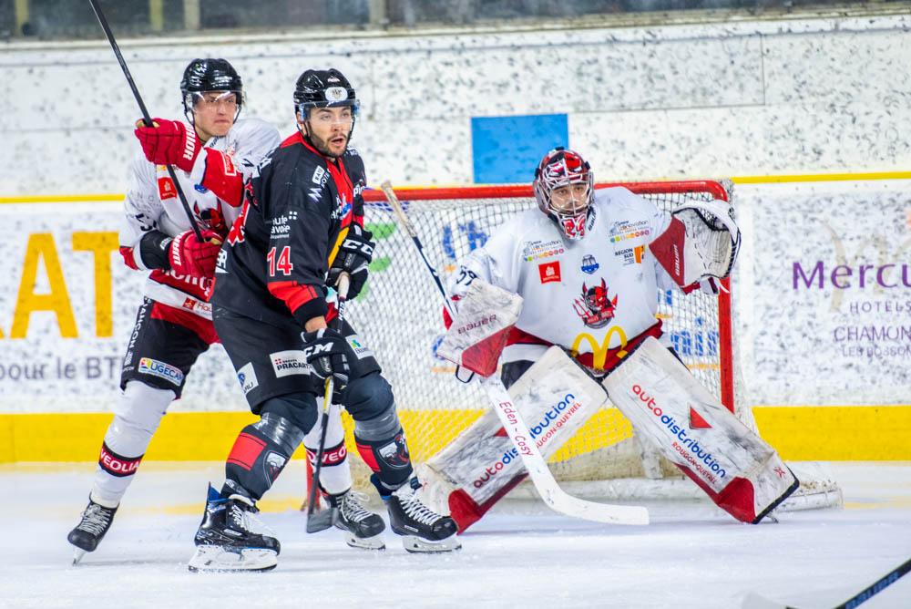 Chamonix  5 - 2 Briançon 
