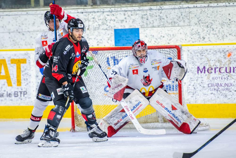 Chamonix  5 - 2 Briançon 