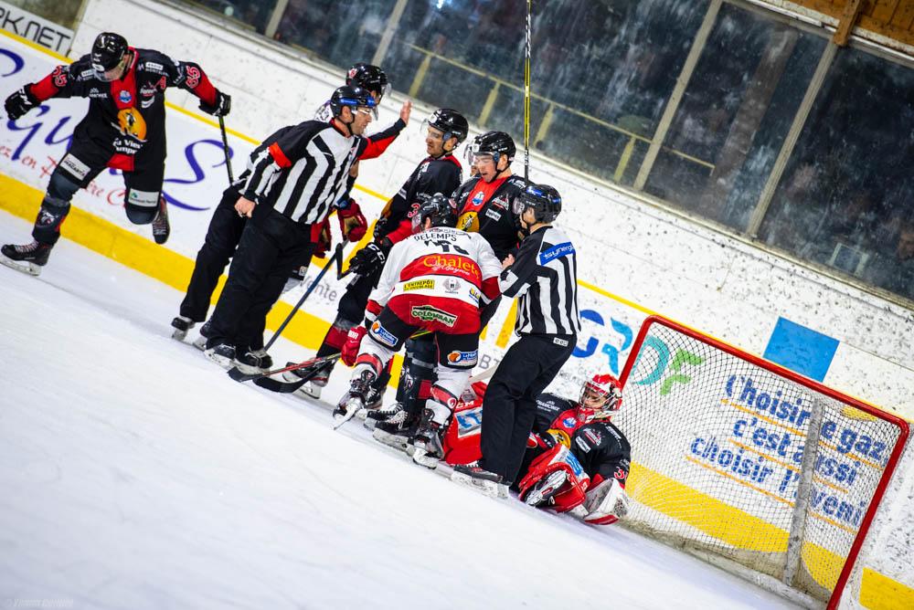 Chamonix  5 - 2 Briançon 