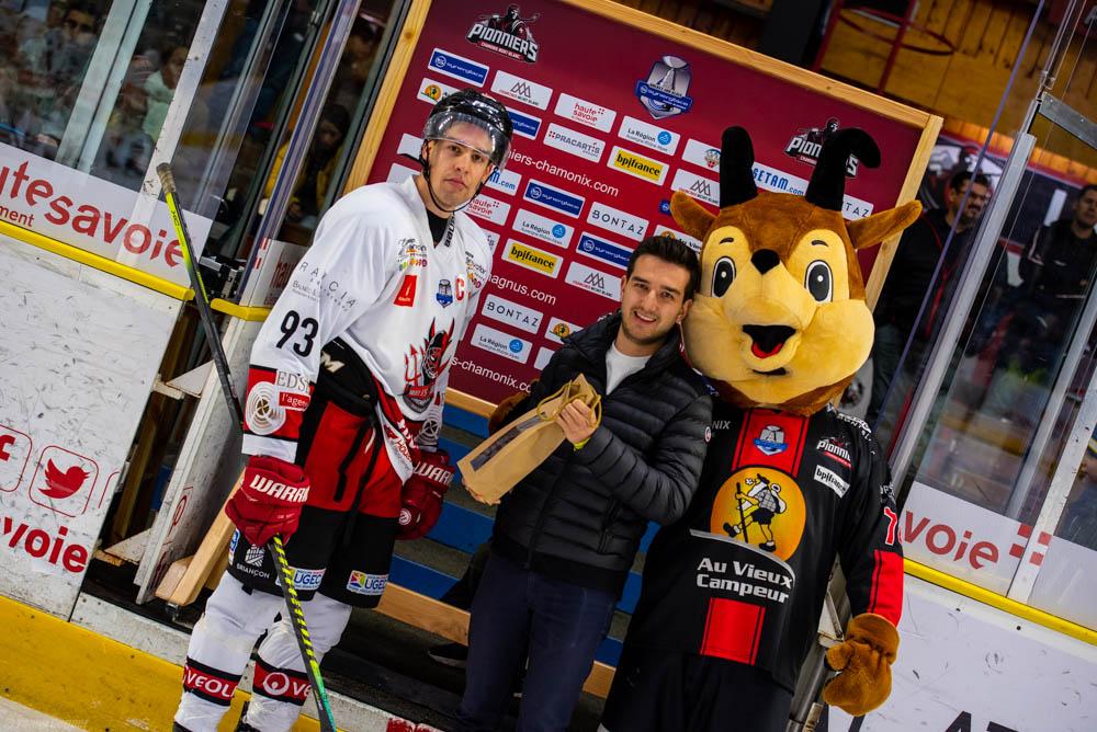 Chamonix  5 - 2 Briançon 