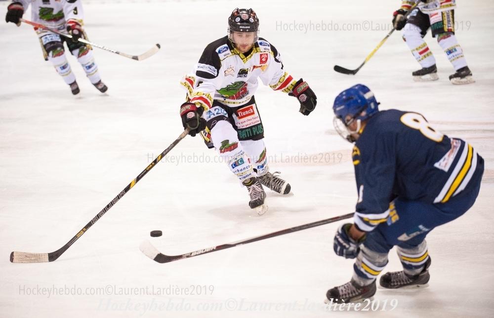 Villard-de-Lans II 0 - 3 Nimes