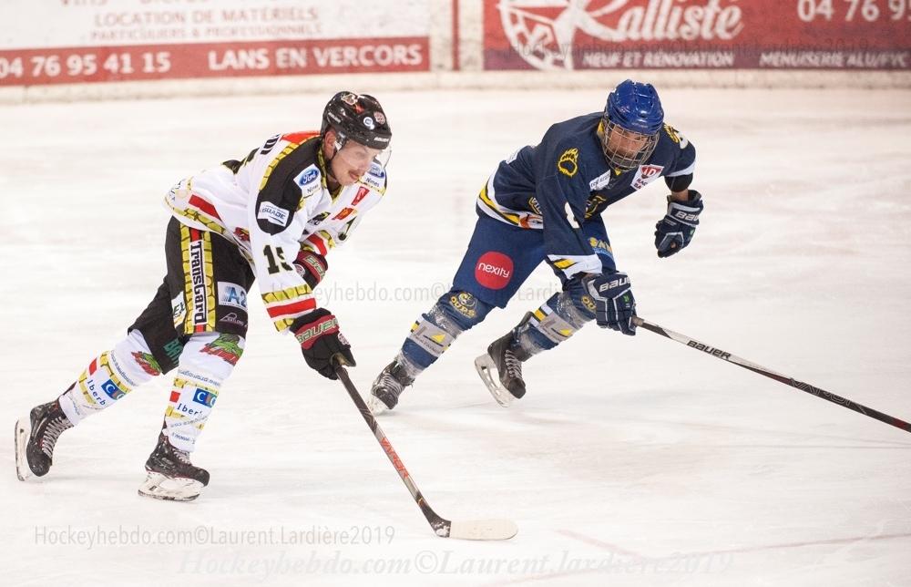 Villard-de-Lans II 0 - 3 Nimes