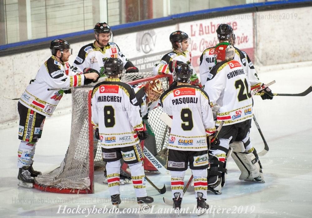 Villard-de-Lans II 0 - 3 Nimes