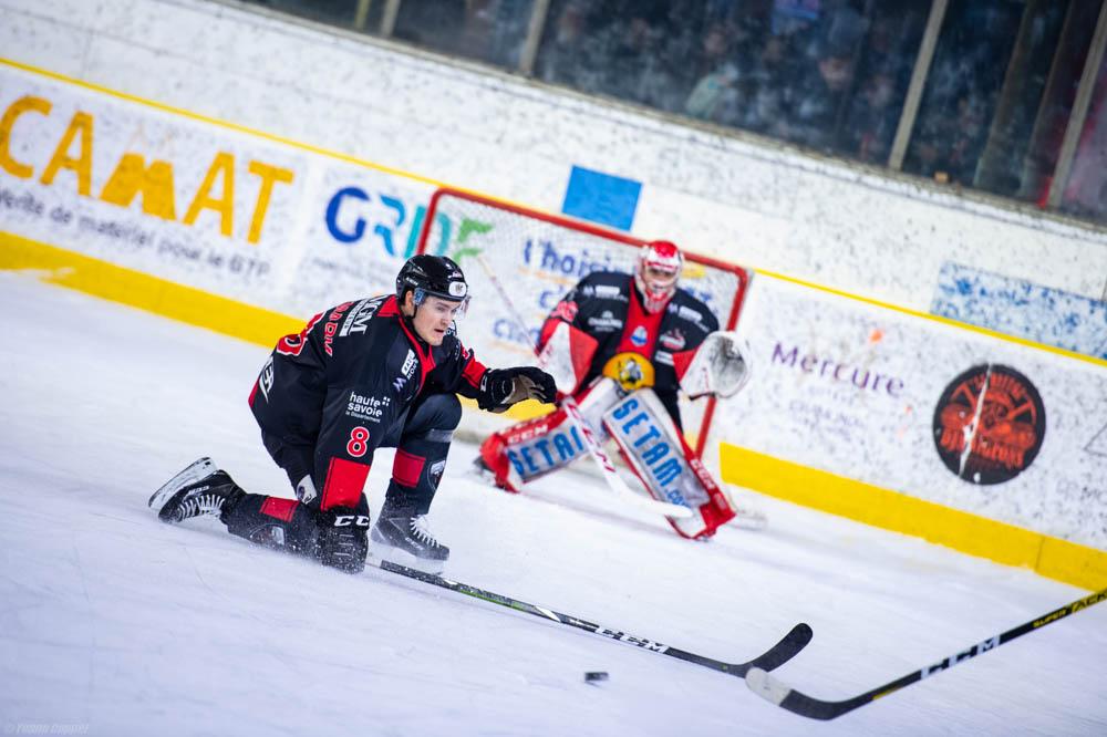 Chamonix  6 - 3 Grenoble 