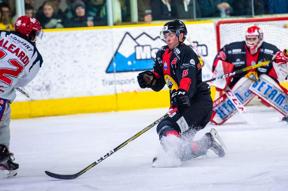 Chamonix  6 - 3 Grenoble 