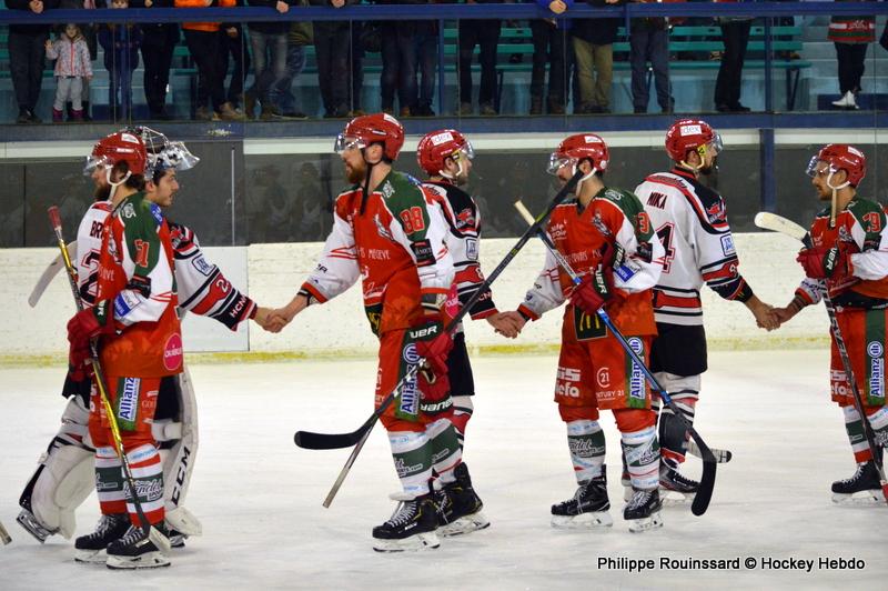 Mont-Blanc 4 - 3 Neuilly/Marne