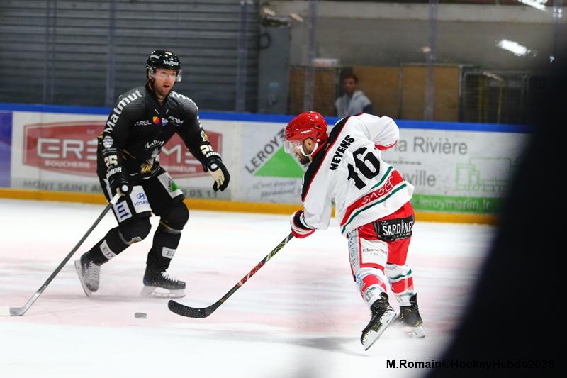 Rouen 3 - 0 Anglet