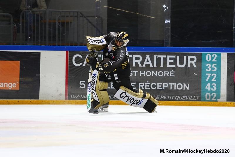 Rouen 3 - 0 Anglet