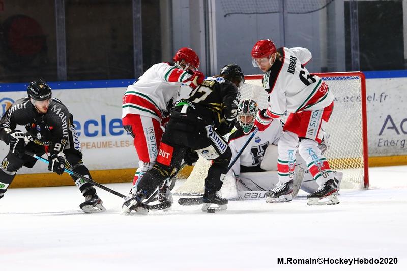 Rouen 3 - 0 Anglet