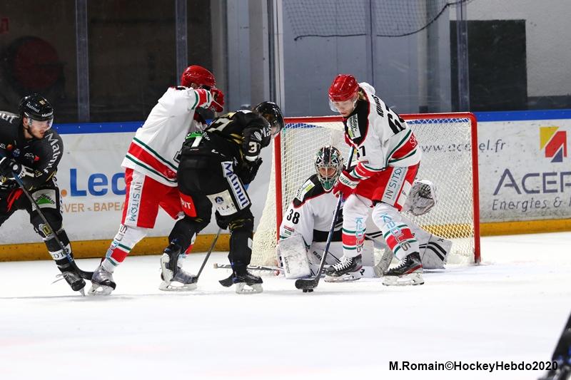 Rouen 3 - 0 Anglet